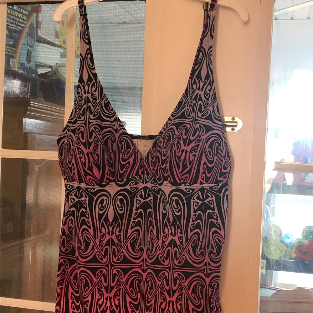 Tankini top 18W by Quadrant